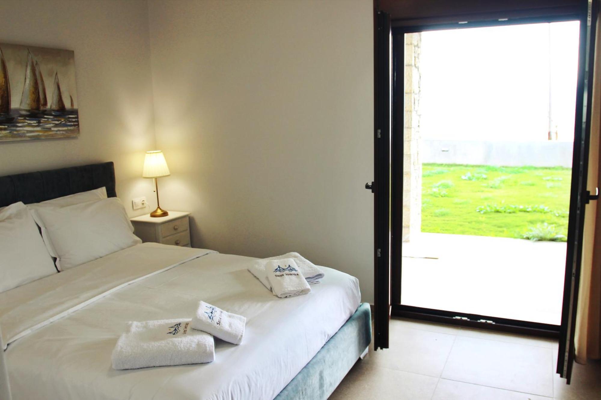 Santa Domenica Nafpaktos - Rooms And Apartments By The Sea Buitenkant foto